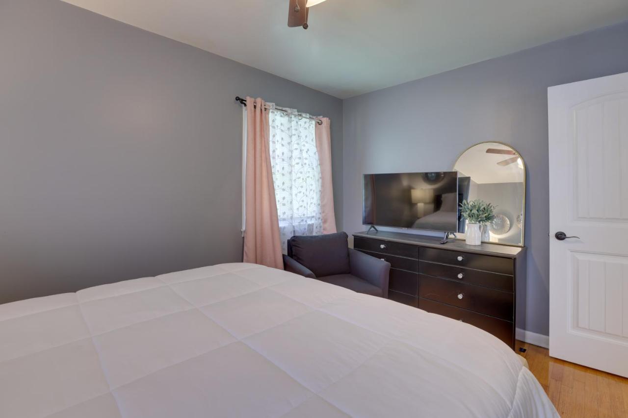 Modern Birmingham Escape With Yard And Fire Pit! Villa Ngoại thất bức ảnh